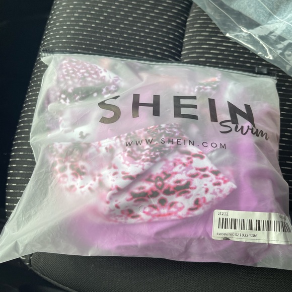 Women clothes - Picture 9 of 9